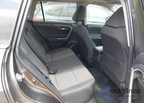 2023 Toyota Rav4 Xle из США, поврежденный, VIN 2T3P1RFVXPC330920